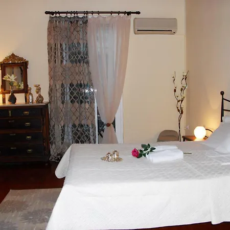 Theodora Apartment